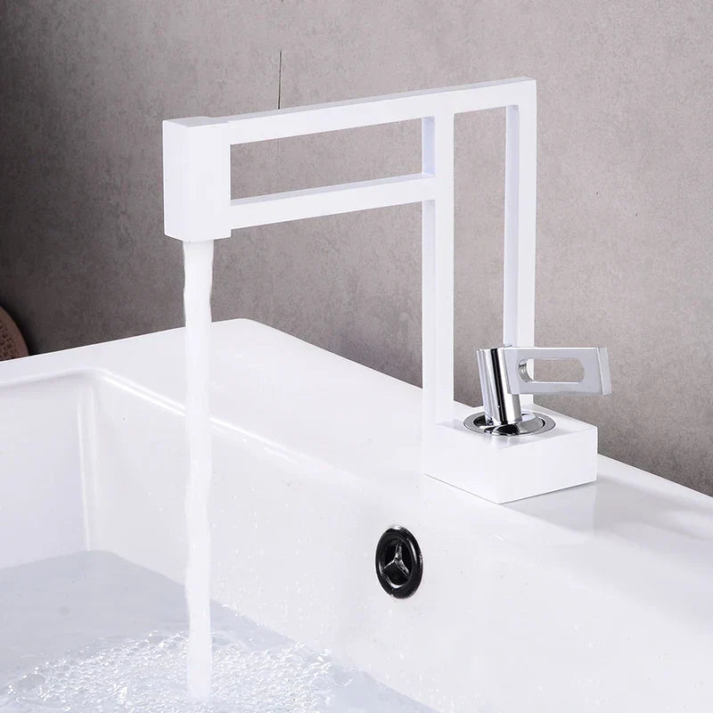 Robinet moderne géométrique pour lavabo de salle de bain