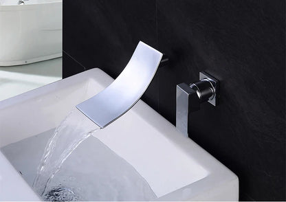 Robinet de cascade pour lavabo de salle de bain