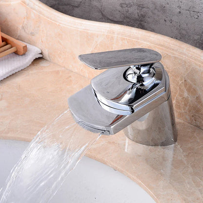 Robinet de lavabo pour salle de bain large avec design de cascade