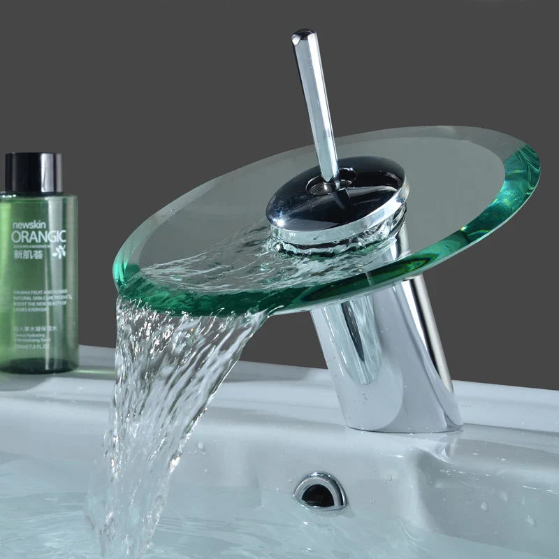 Robinet pour salle de bain avec bec rond en verre