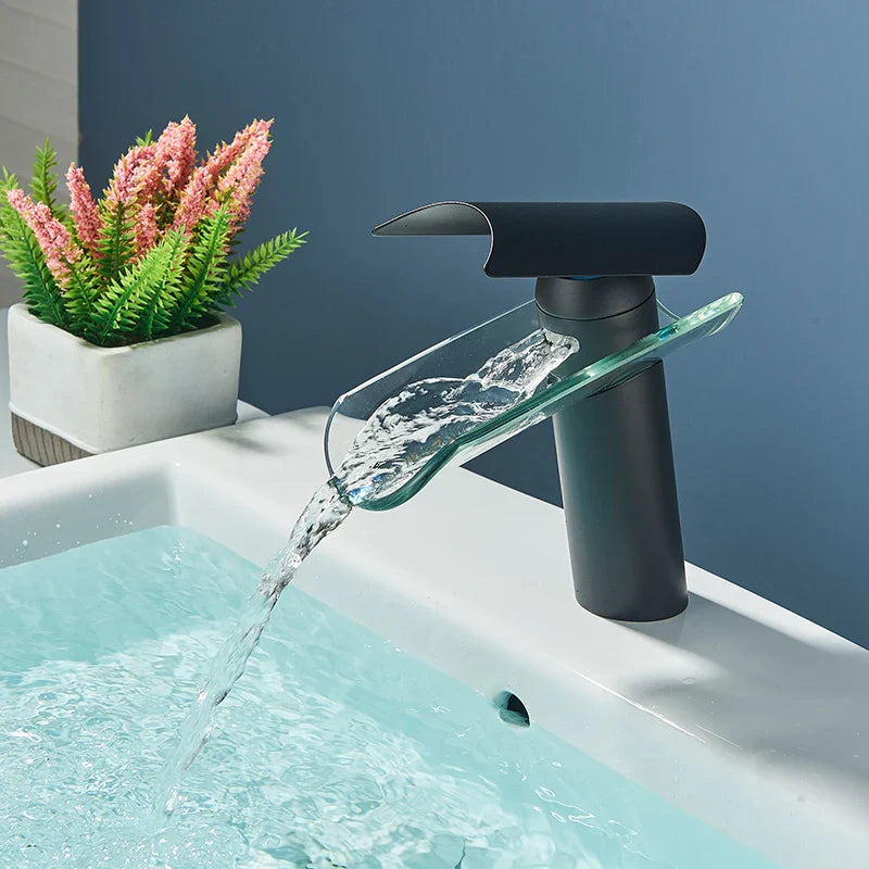 Robinet de lavabo pour salle de bain en verre avec cascade