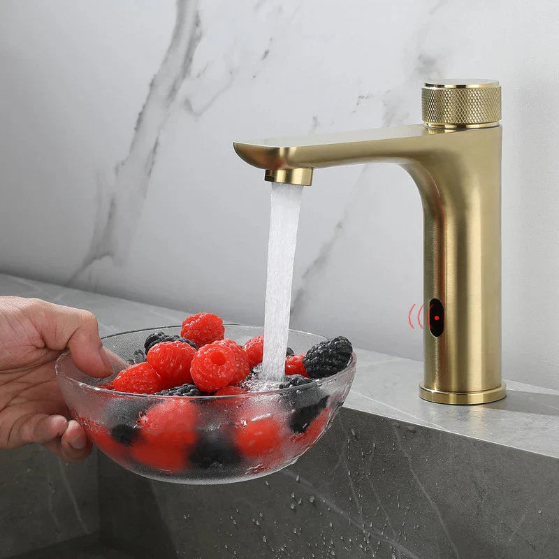 Robinet de lavabo pour salle de bain tactile avec mitigeur rond