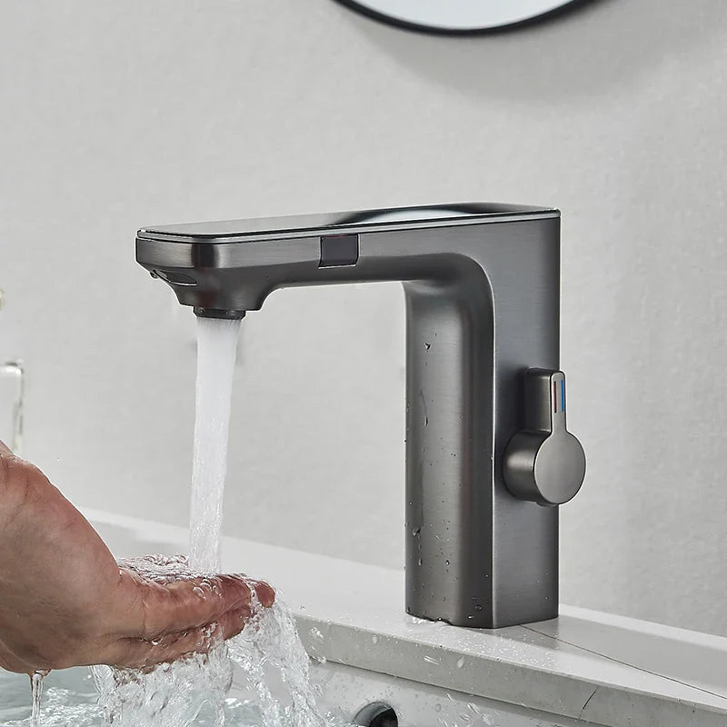 Robinet de lavabo tactile avec affichage thermostatique numérique