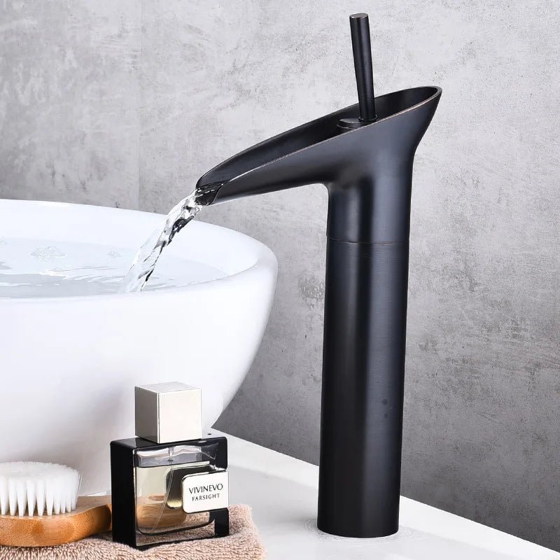 Robinet de salle de bain pour lavabo avec bambou et cascade